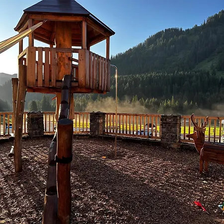 Auenhuette Lodge Hirschegg (Vorarlberg)