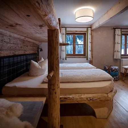 Auenhuette 山林小屋 Hirschegg (Vorarlberg)